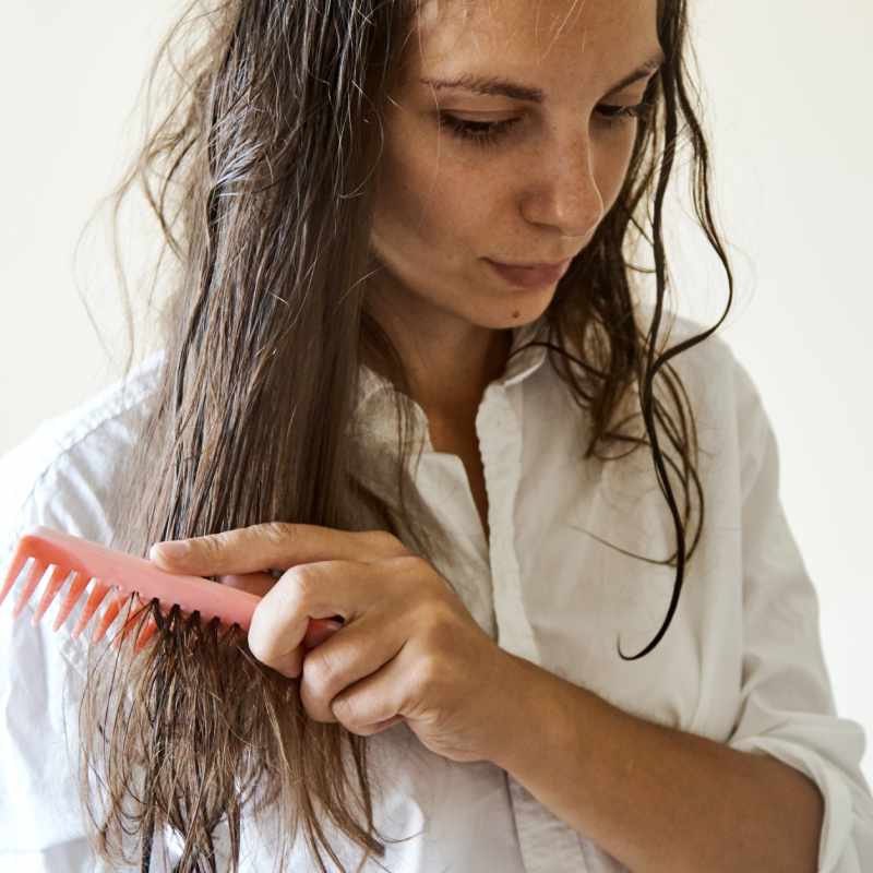 thinning-hair thinning-hair